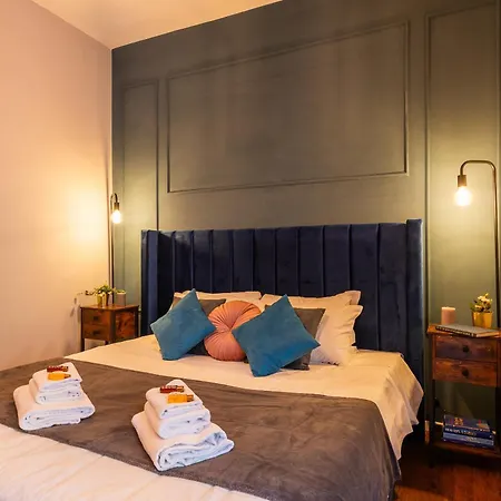 Piacentino Homes Re Di