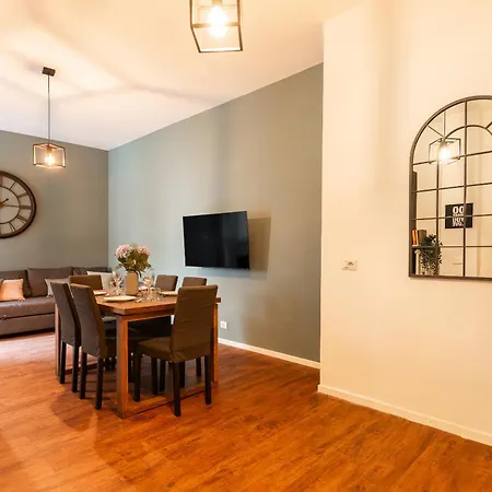 Piacentino Homes Re Di * Rome